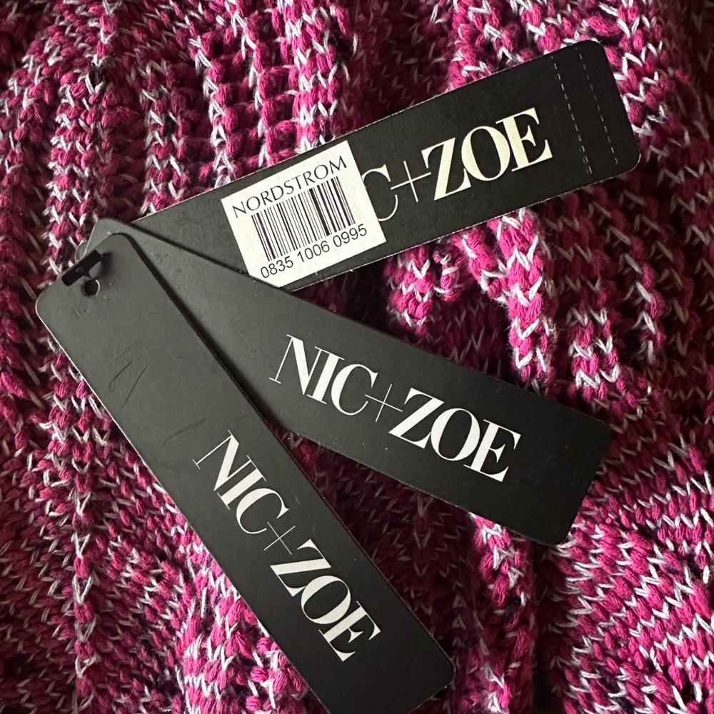 Nic+Zoe Tri-Color Sweater Crochet Look - Picture 10 of 12